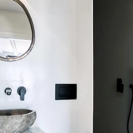 Magnificent Mykonos Rikei 5 Bedrooms Unique Aegean Sea Views ヴィラ